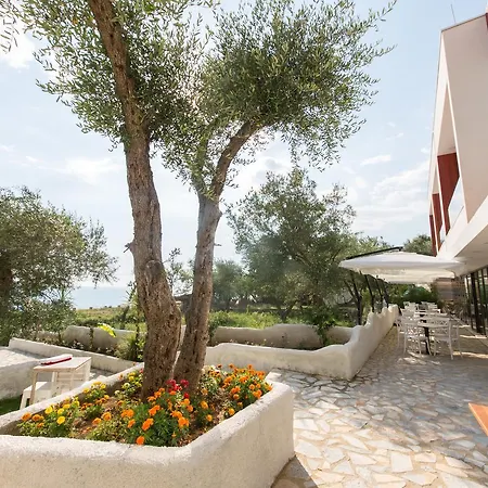 Alban Eco Hotel 4*