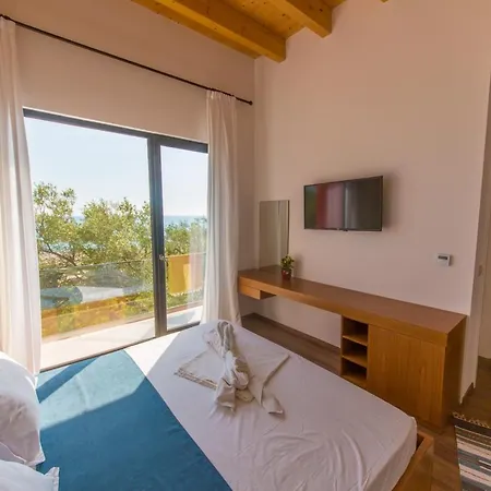 Alban Eco Hotel Dhermi