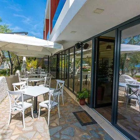 Alban Eco Otel Dhërmi